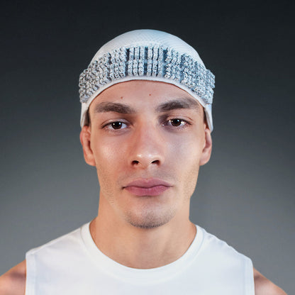 OMIUS reverse Cap white with cooling pieces front view
