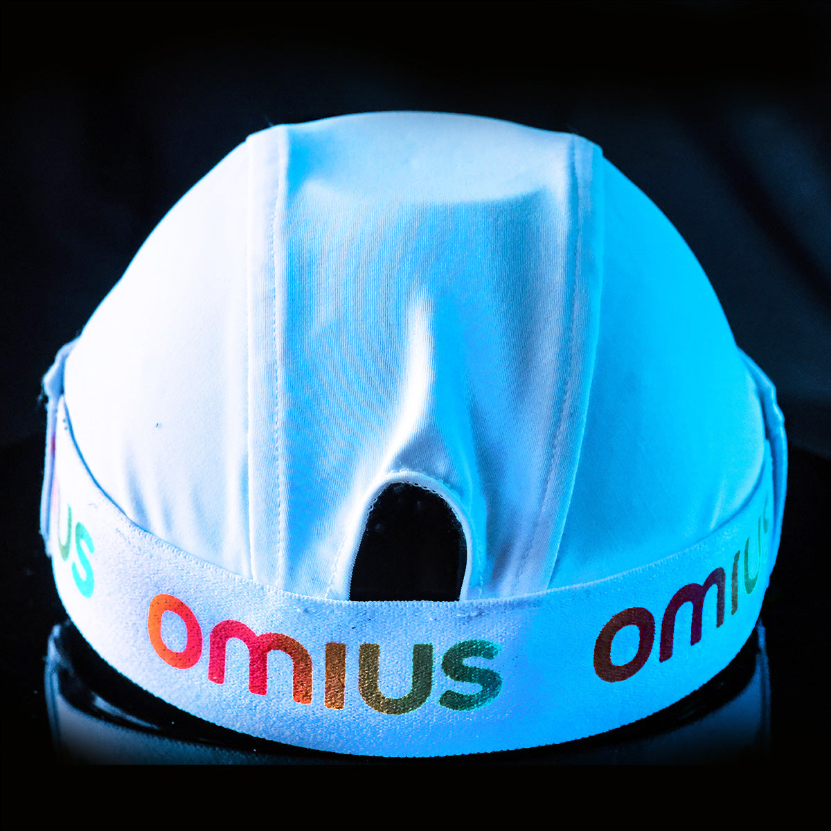 Cap with Cooling Pieces – Omius Inc.